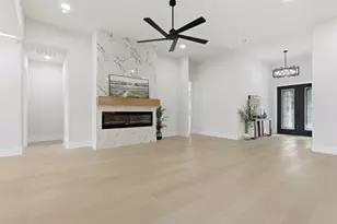 7016 Westover Dr, Granbury, TX 76049 - Photo 8