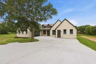 7016 Westover Dr, Granbury, TX 76049 - Photo 1