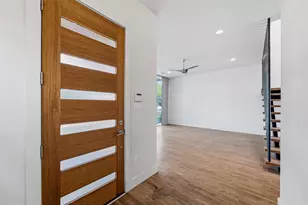 207 Adrian Dr, Fort Worth, TX 76107 - Photo 4