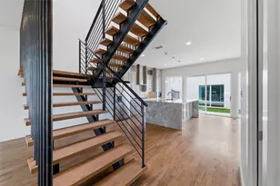 207 Adrian Dr, Fort Worth, TX 76107 - Photo 8