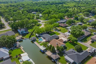 3702 Lake Vista Ct, Granbury, TX 76049 - Photo 36
