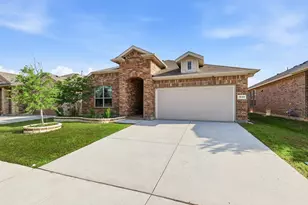 1044 Blackhorse Trl, Fort Worth, TX 76247 - Photo 1