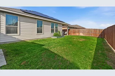 1044 Blackhorse Trail, Fort Worth, TX 76247 - Photo 36