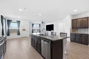 1044 Blackhorse Trl, Fort Worth, TX 76247 - Photo 8