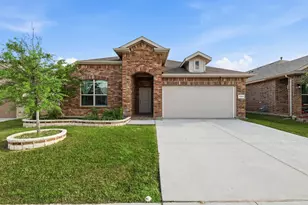1044 Blackhorse Trl, Fort Worth, TX 76247 - Photo 2