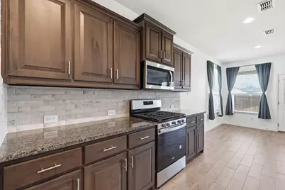 1044 Blackhorse Trail, Fort Worth, TX 76247 - Photo 10