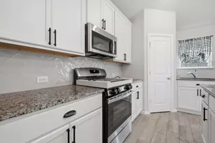 14136 Danesdale Dr, Pilot Point, TX 76258 - Photo 10