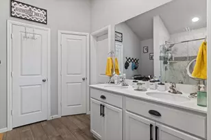 14136 Danesdale Dr, Pilot Point, TX 76258 - Photo 18