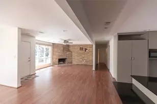 4713 Holiday Ln W, North Richland Hills, TX 76180 - Photo 6