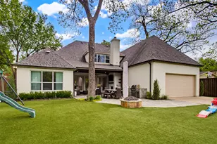 7310 Dominique Dr, Dallas, TX 75214 - Photo 32