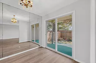 8560 Park Ln, Dallas, TX 75231 - Photo 8