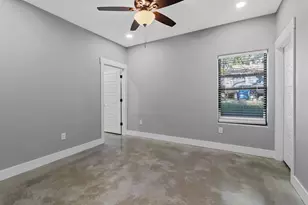 1309 S 5th Ave, Denison, TX 75021 - Photo 6
