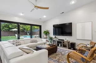 5709 Forest Ln, Dallas, TX 75230 - Photo 6