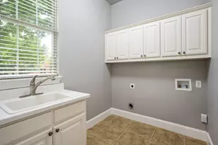 13696 Thornton Dr, Frisco, TX 75035 - Photo 32