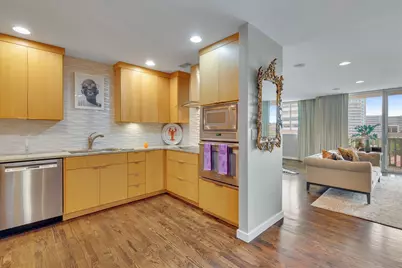 3701 Turtle Creek Boulevard #9H, Dallas, TX 75219 - Photo 16