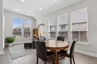 1125 Bridle Path Dr, Aubrey, TX 76227 - Photo 14