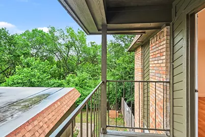 2101 Mistletoe Avenue, Fort Worth, TX 76110 - Photo 20