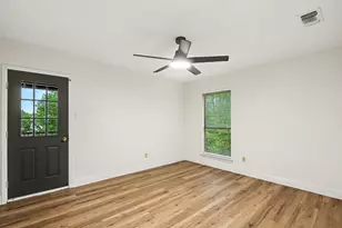 2101 Mistletoe Ave, Fort Worth, TX 76110 - Photo 2