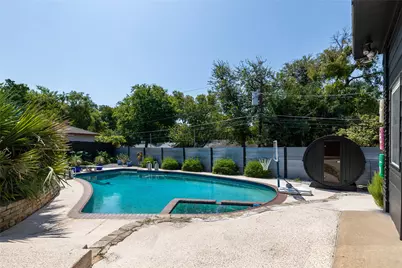 10872 Caprock Circle, Dallas, TX 75218 - Photo 24