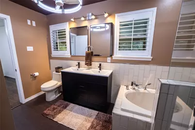 10872 Caprock Circle, Dallas, TX 75218 - Photo 22