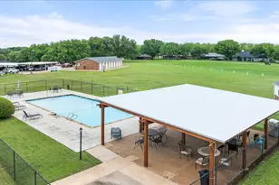 8511 Westover Ct, Granbury, TX 76049 - Photo 30