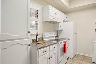 8511 Westover Ct, Granbury, TX 76049 - Photo 12