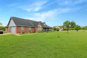 5955 Priscilla Ln, Kaufman, TX 75142 - Photo 2