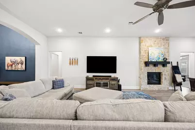 2700 Castlebridge, The Colony, TX 75056 - Photo 2