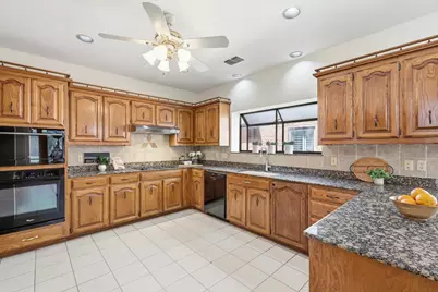 5014 Village Court, Dallas, TX 75248 - Photo 14