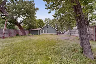1210 Grant St, Dallas, TX 75203 - Photo 28