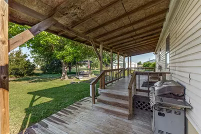 131 Squires Court, Ferris, TX 75125 - Photo 20