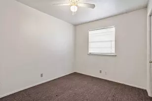 724 E Mustang St, Crowley, TX 76036 - Photo 14