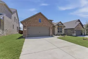 3512 Helena St, Gainesville, TX 76240 - Photo 2