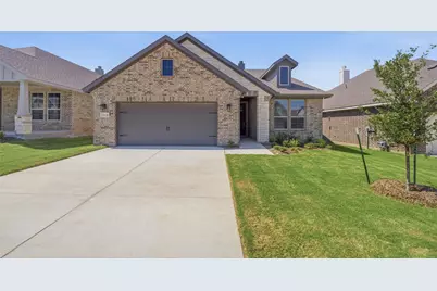 3518 Helena Street, Gainesville, TX 76240 - Photo 2