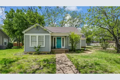 1715 N Oak Avenue, Mineral Wells, TX 76067 - Photo 2