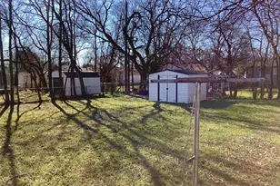 213 Donald St, White Settlement, TX 76108 - Photo 12