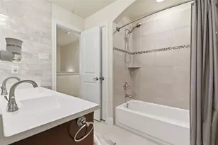3215 Hyde St, Irving, TX 75063 - Photo 32