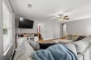 312 E Saunders St, Trenton, TX 75490 - Photo 6