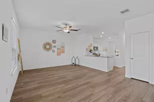 3028 Howerton Dr, Little Elm, TX 75068 - Photo 12
