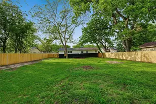 2512 McKenzie Ave, Waco, TX 76708 - Photo 24