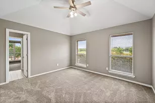 5401 Emerald Park Blvd, Arlington, TX 76017 - Photo 26