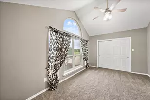 5401 Emerald Park Blvd, Arlington, TX 76017 - Photo 28