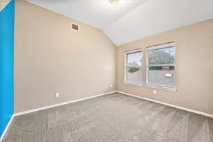 5401 Emerald Park Blvd, Arlington, TX 76017 - Photo 30