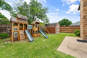 5401 Emerald Park Blvd, Arlington, TX 76017 - Photo 32