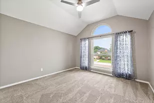 5401 Emerald Park Blvd, Arlington, TX 76017 - Photo 28