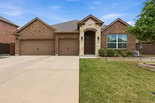 10109 Table Bluff St, Aubrey, TX 76227 - Photo 38