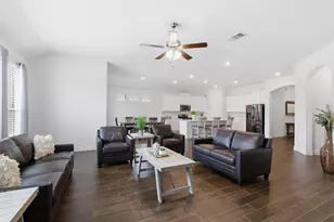 10109 Table Bluff St, Aubrey, TX 76227 - Photo 10