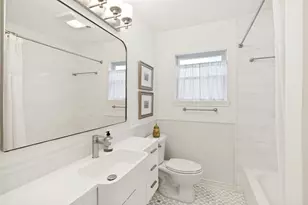 559 Aqua Dr, Dallas, TX 75218 - Photo 34