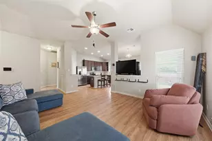 10808 Aurora Dr, Waco, TX 76708 - Photo 8