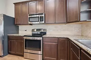 10808 Aurora Dr, Waco, TX 76708 - Photo 12
